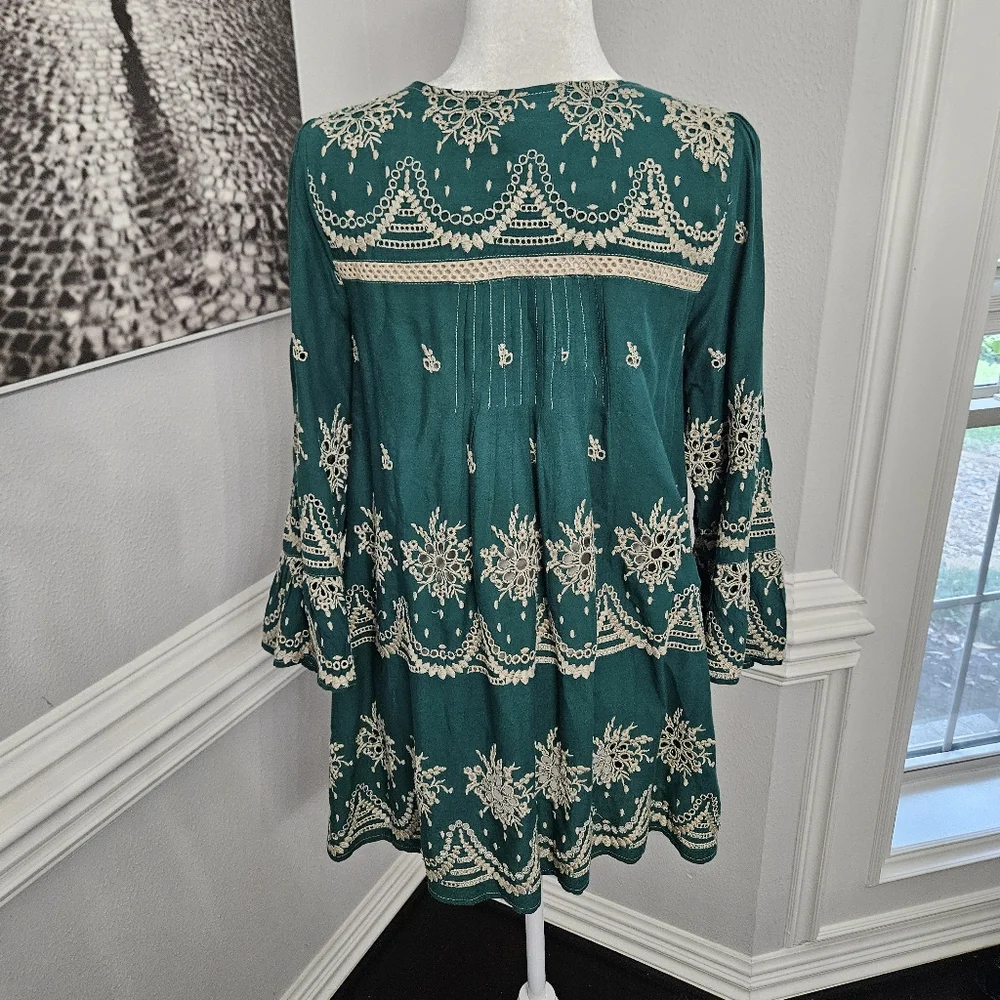 Ivy Jane green Floral Embroidered Bell Sleeve Tunic Top Blouse Dress Eyelet XS - Picture 6 of 8